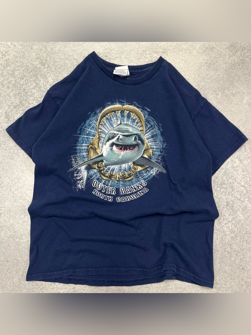vintage outer banks great white shark North Carolina navy blue t-shirt